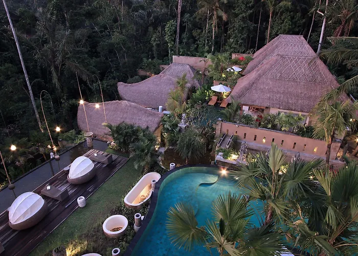 Resort The Udaya And 4*